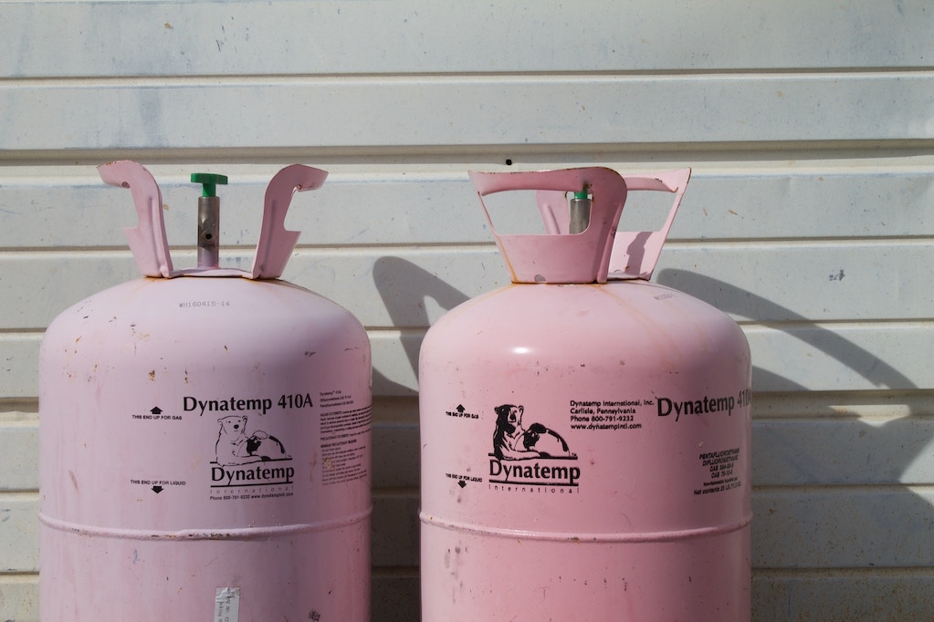 Refrigerant Cylinder Market